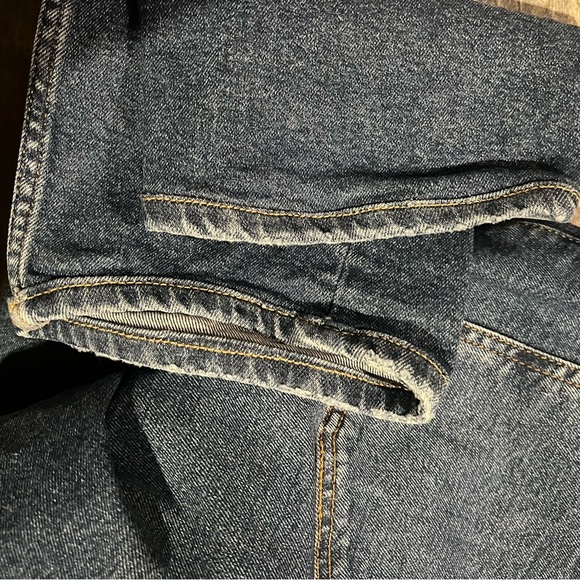 Imogene + Willie Slim Taylor Jeans - Picture 4 of 7